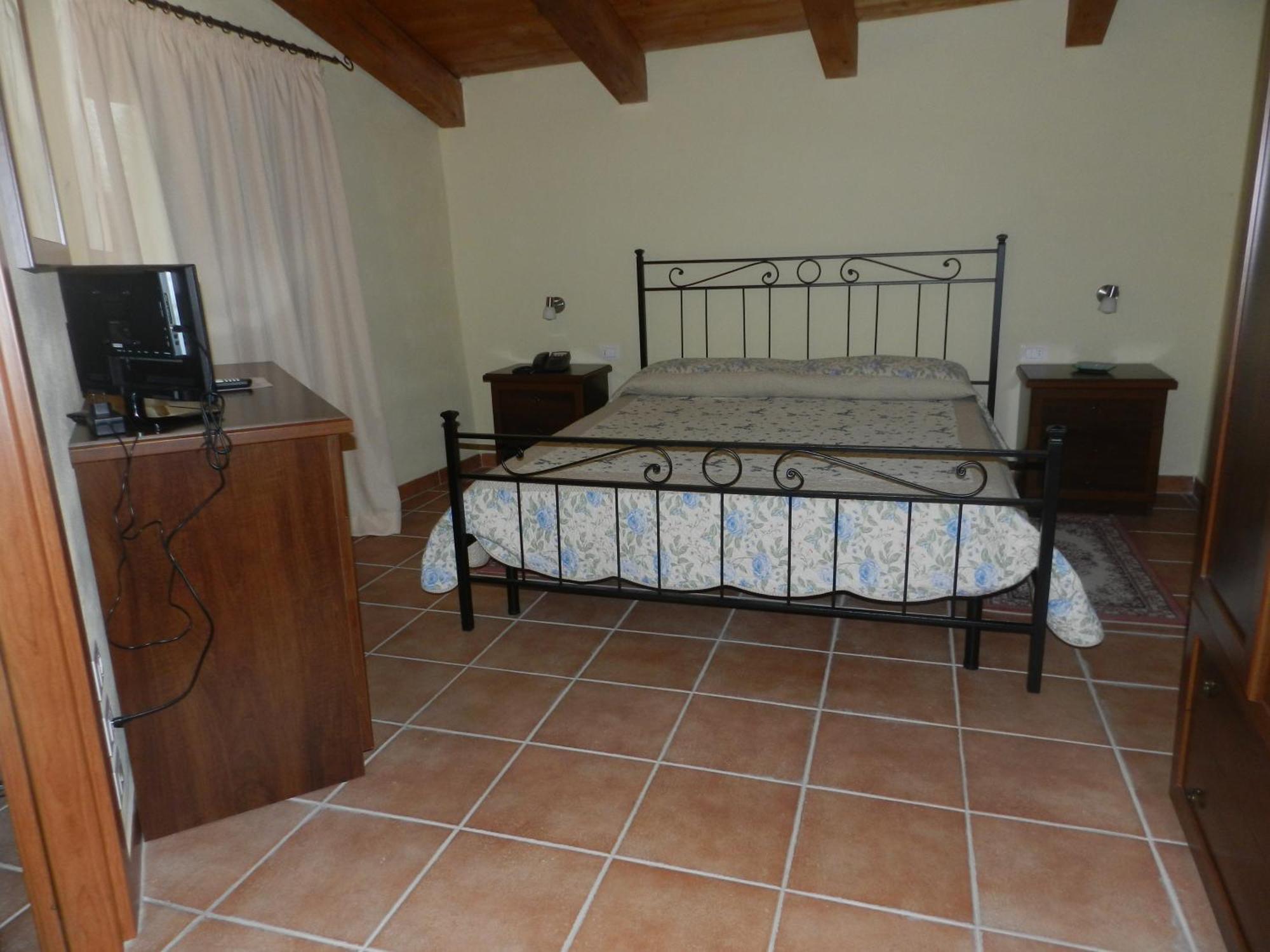 Villa Rosamaria San Chirico Raparo Cameră foto